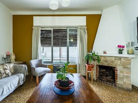 Casa 4 ambientes con 1 baño