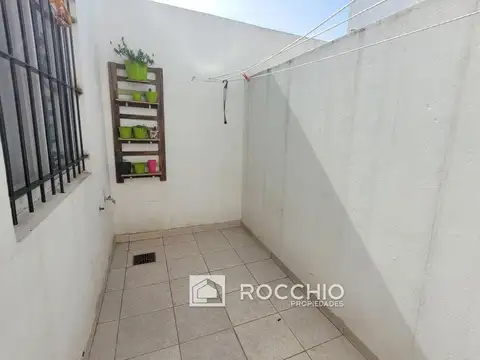 Depto Tipo Casa en Venta al Oeste