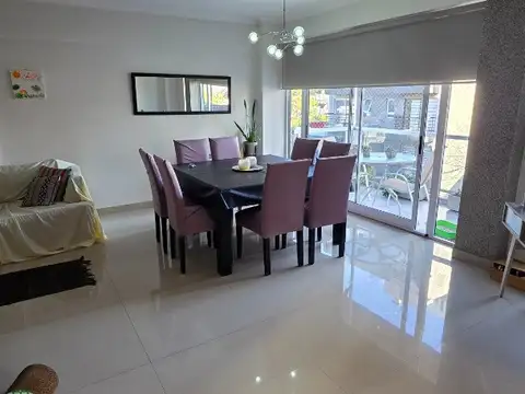 Murguiondo 100, Piso 3