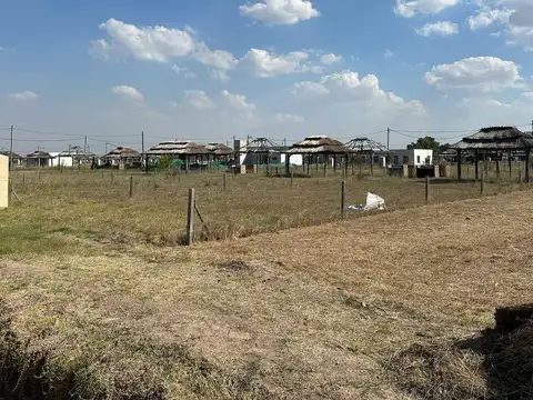 Terreno en Venta en Yachting Club Don Luis, USD 14.000