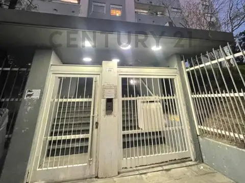 2 Ambientes con Balcón , vista abierta muy luminoso