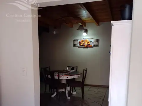Departamento 7 ambientes con 4 baños