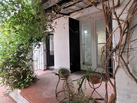 Divina casa reciclada en Alquiler.