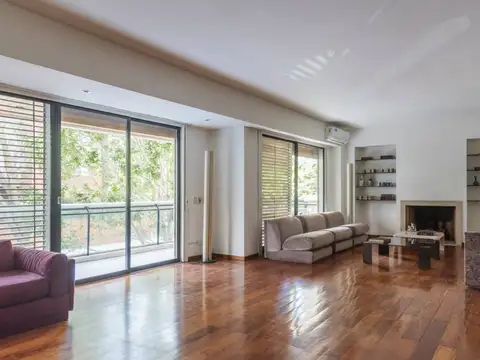 Av. Cerviño y Sinclair