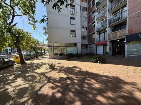 Local en Venta a la calle sobre Avenida Santa Fe en Acassuso