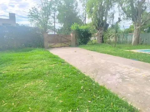 VENTA CASA DEL VISO PILETA
