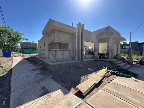 Casa en Venta en Godoy Cruz, USD 175.000
