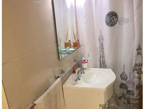 venta de departamento tipo casa de 3 ambientes en Wilde