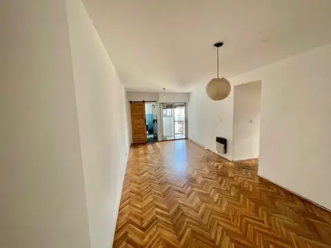 OPORTUNIDAD EN ALMAGRO | DEPARTAMENTO DE TRES AMBIENTES | LUMINOSO