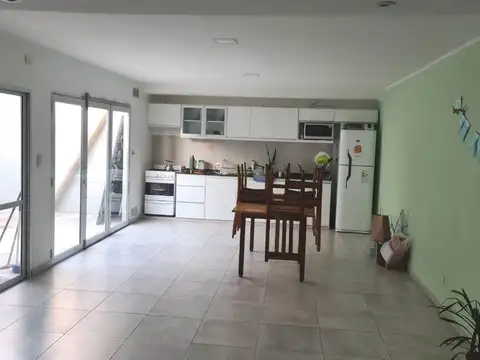 Juan Martín De Pueyrredón 100