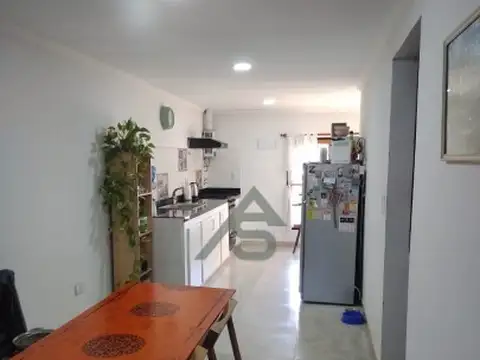 Depto Tipo Casa en Alquiler de 3 ambientes