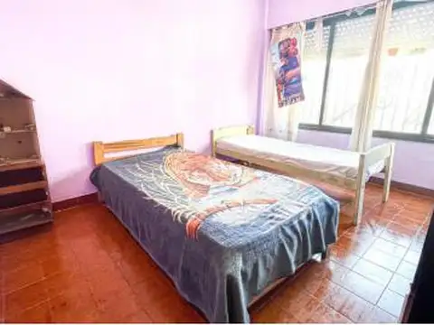 Departamento 9 ambientes con 3 baños