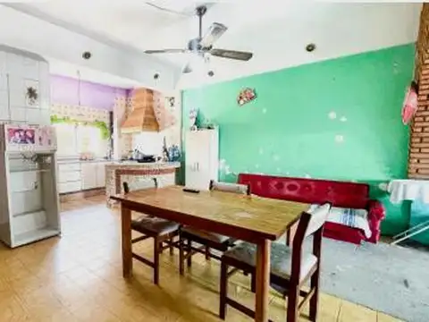 Departamento en Venta en Casanova Centro, USD 80.000