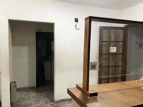 Depto Tipo Casa en Venta en Los Hornos, USD 79.000