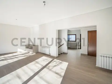 Bahía Blanca 4600, Piso 0