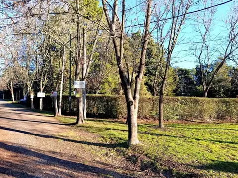 VENTA LOTE 1650 M2 sobre colectora BARRIO EL REMANSO -EXALTACIÓN DE LA CRUZ.
