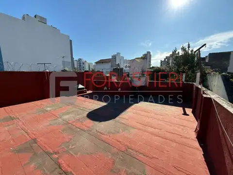 Mariano Moreno al 4400