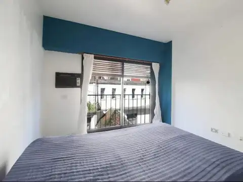 Se vende un departamento amplio con divisor - Balvanera
