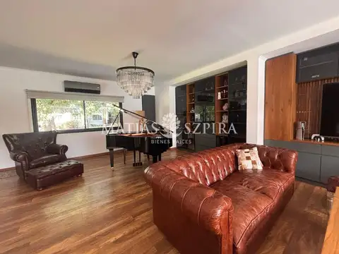 Casa en Venta de 5 dormitorios