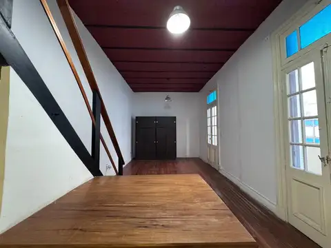Depto Tipo Casa en Alquiler en Caballito, $ 800.000