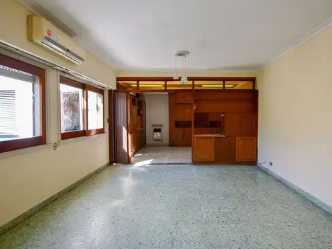 Calle 34 ente 9 y 10 Núm. 700