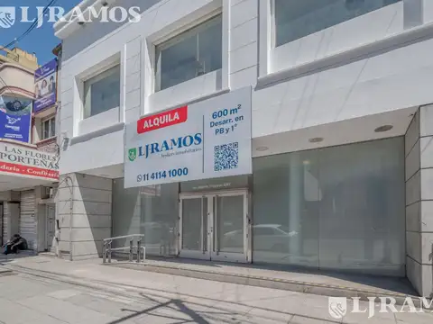 Hipólito Yrigoyen al 4200