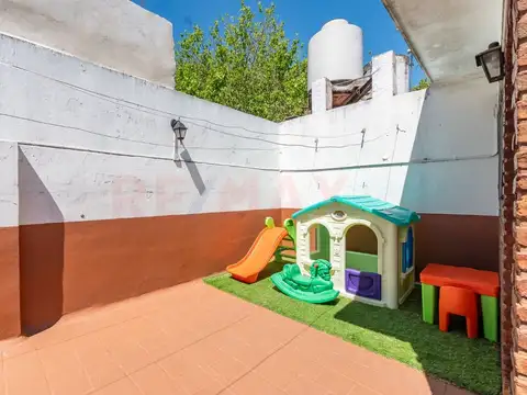 Depto Tipo Casa en Venta de 2 dormitorios