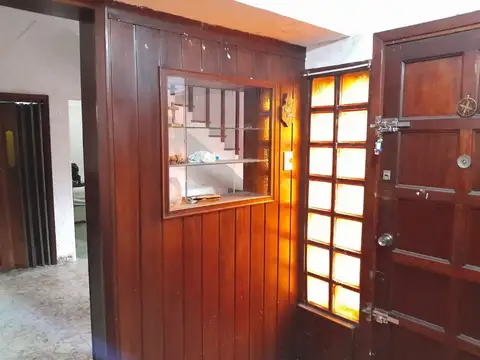 Depto Tipo Casa 5 ambientes con 2 baños