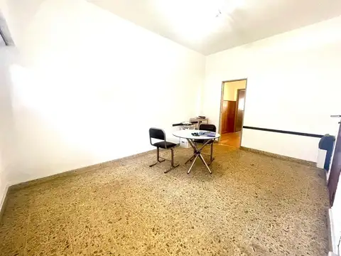 Mario Bravo 700