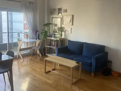 Avenida Eva Perón 1100