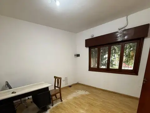 Galpon en Venta en Lomas del Mirador, USD 250.000