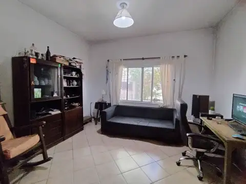 CASA 2 AMB en VENTA MARTINEZ APTO CREDITO