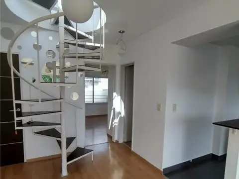 2 ambientes con terraza privada y 2 cocheras -Victoria