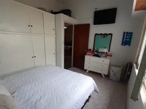 Depto Tipo Casa en Venta con 1 cocheras