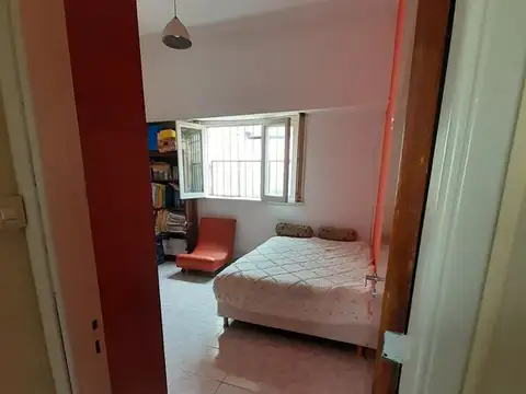 Depto Tipo Casa en Venta 50 años