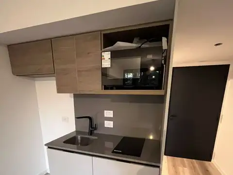 O higgins 1500, Piso 2