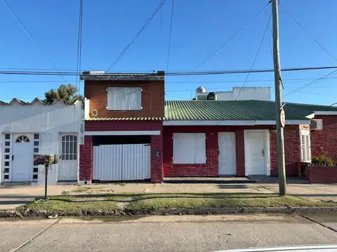 Depto Tipo Casa en Venta de 3 ambientes