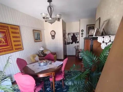 VENTA DEPARTAMENTO 3 AMBIENTES. APTO PROF. BARRIO CONGRESO