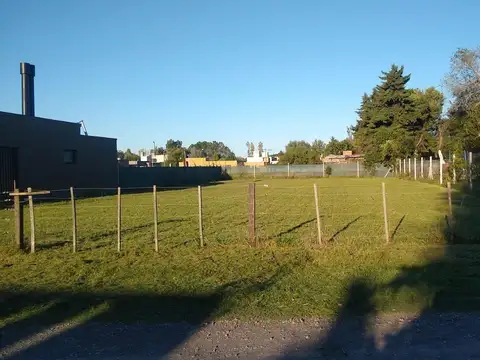 Terreno en Venta 20  mts Frente