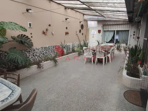 Casa en Venta - 5 Ambientes - El Palomar