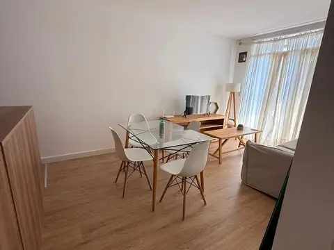 DEPARTAMENTO EN VENTA 2 DORMITORIOS Y BALCÓN