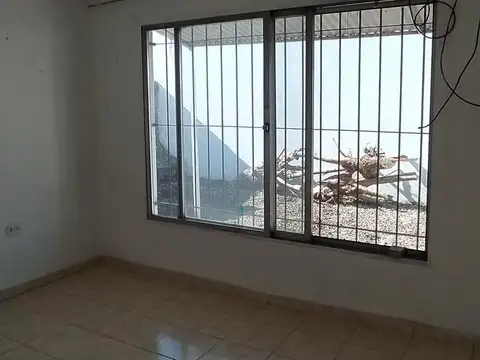 Casa en Alquiler al Este