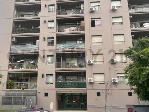 Avenida Lisandro De La Torre 5400, Piso 7