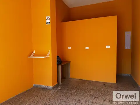 Local en Venta en Villa Urquiza- IDEAL INVERSOR- Se venden con buena rentabilidad