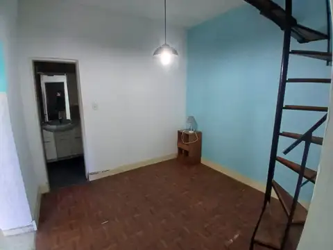 Casa en Alquiler con 1 cochera