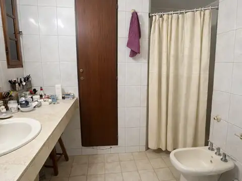 Olegario Victor Andrade 700