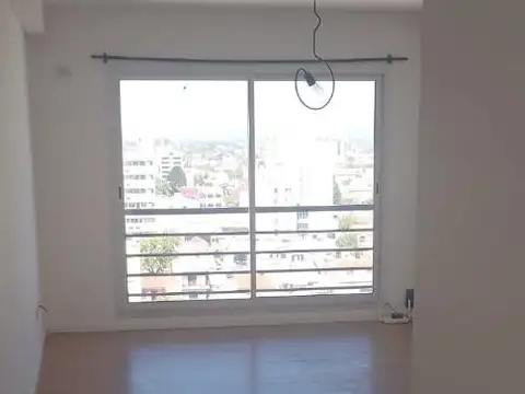 Departamento en Alquiler en Zona Centro, $ 630.000