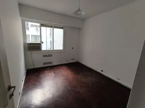 DEPARTAMENTO DE 4 AMBIENTES  EN RECOLETA
