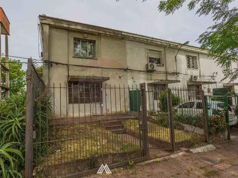 Venta Casa PH, 2 dorm, Patio, Curva de Maroñas