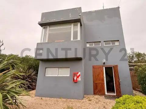 Venta Complejo de Cabañas en Playa Chapadmalal, a metros del mar